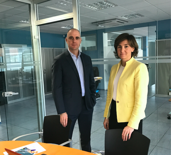 Iñaki Soto y Nuria Machicot Arbizu, director general y directora de desarrollo de negocio de Indversis Management Consulting