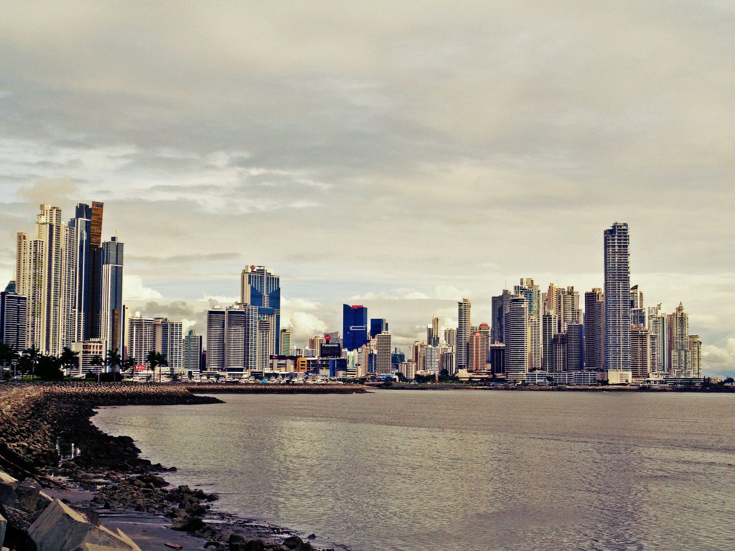 En este momento estás viendo «Panamá y Costa Rica no son mercados con grandes barreras arancelarias y cuentan con licitaciones para empresas de todos los tamaños»