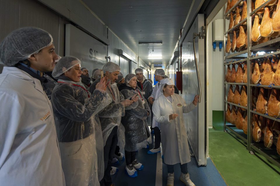 En este momento estás viendo Once chefs internacionales recorren Aragón para conocer su gastronomía y alimentos nobles