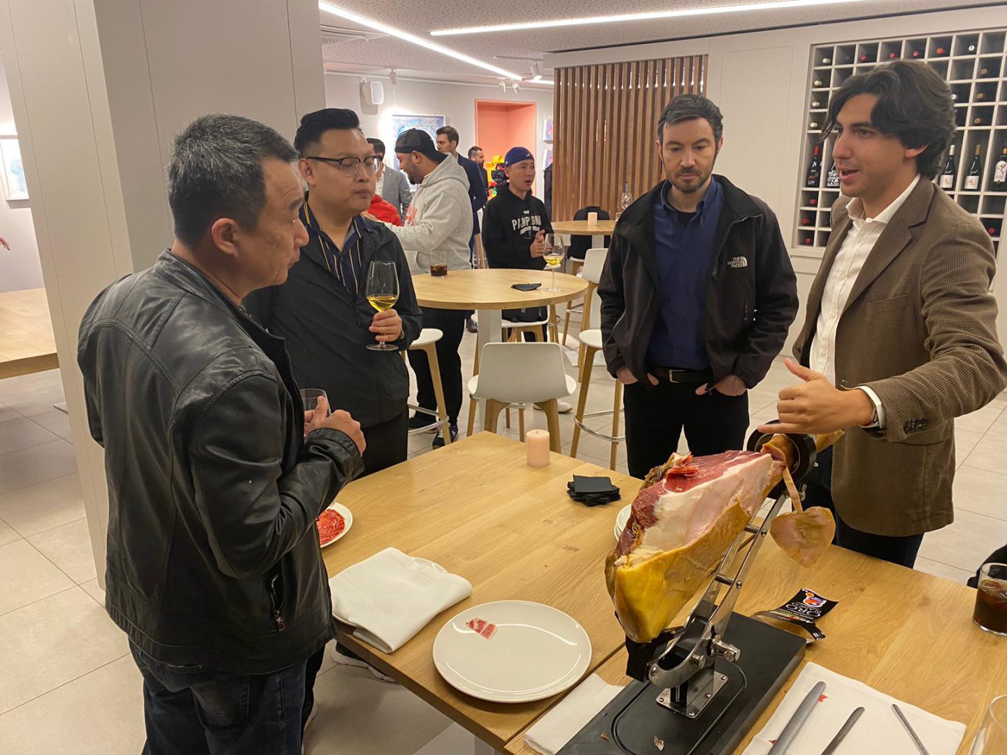 En este momento estás viendo Chefs internacionales de primer nivel descubren la gastronomía aragonesa de la mano de AREX, Aragón Alimentos e ICEX