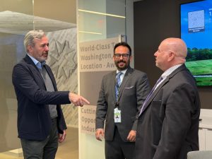 Jorge Azcón, junto a Buddy Rizer, responsable de desarrollo económico del condado de Loudoun