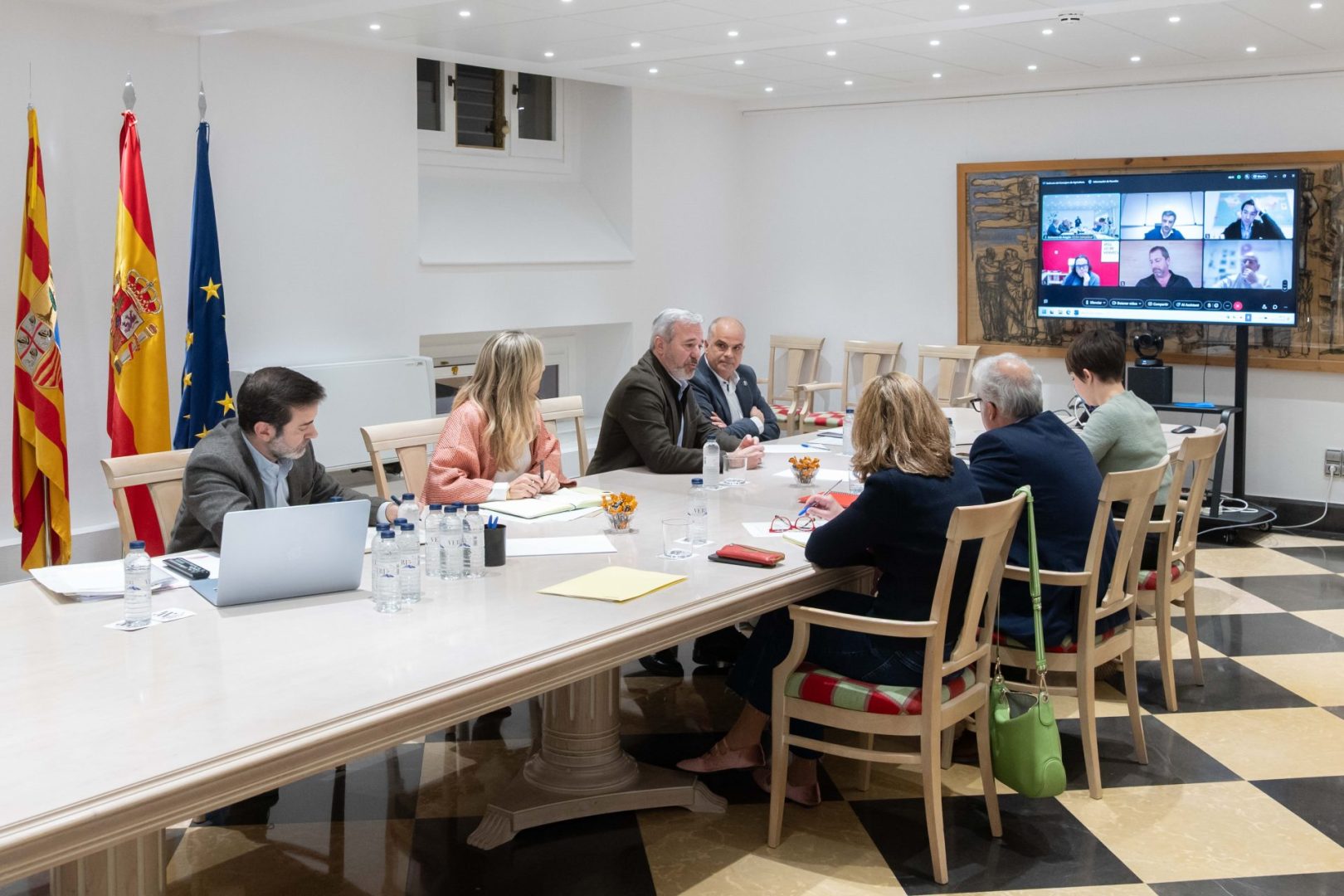 Lee más sobre el artículo El Gobierno de Aragón valora positivamente la “unión” del sector porcino para alcanzar un “resultado favorable” sobre los aranceles chinos