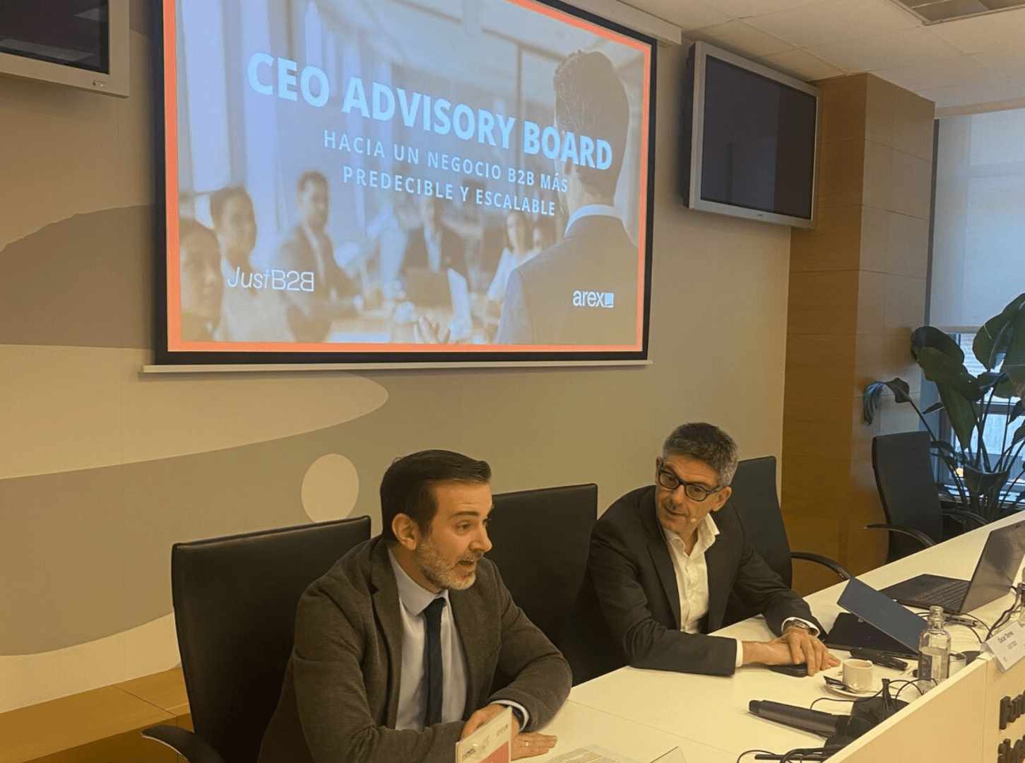 En este momento estás viendo Jornada con Oscar Torres: CEO Advisory Board, hacia un negocio B2B más predecible y escalable